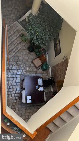 2415 I ST NW, Washington, DC 20037