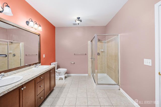 414 Sloan Court, Matawan, NJ 07747