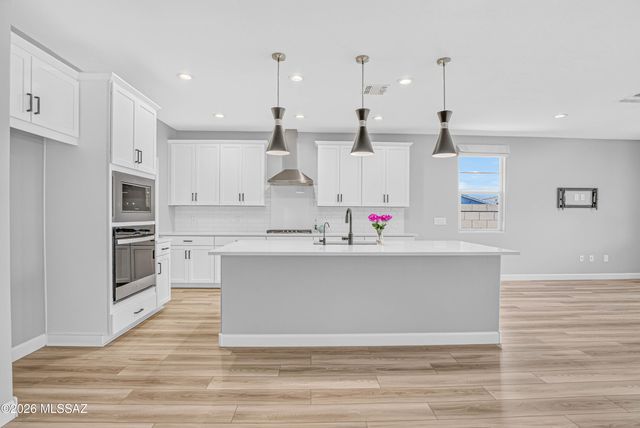 430 N White Marble Avenue, Tucson, AZ 85748