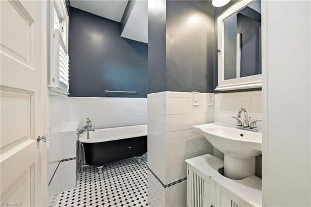 523 W First Street, Winston-salem, NC 27101