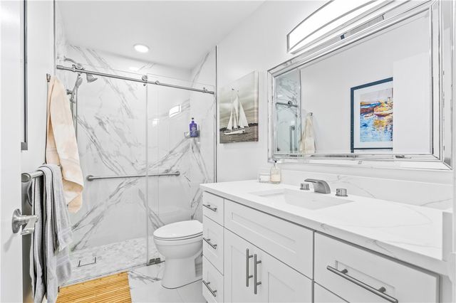 57 Woodland Drive 101, Vero Beach, FL 32962