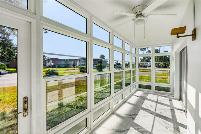 57 Woodland Drive 101, Vero Beach, FL 32962
