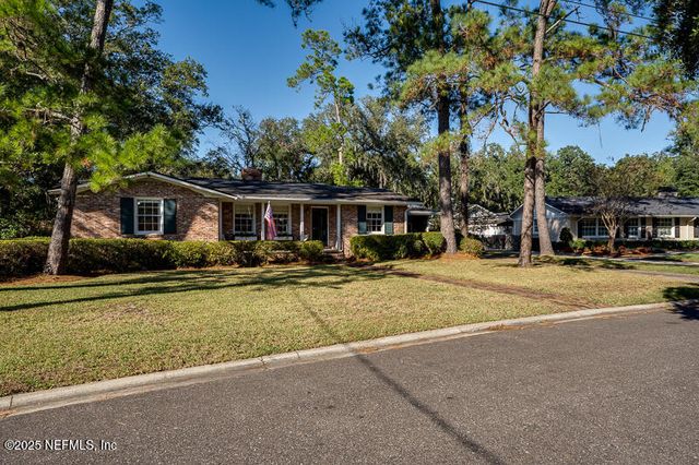 4256 FAIRWAY Drive, Jacksonville, FL 32210