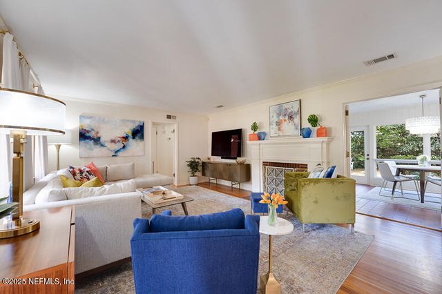 4256 FAIRWAY Drive, Jacksonville, FL 32210