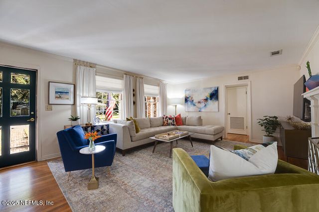 4256 FAIRWAY Drive, Jacksonville, FL 32210