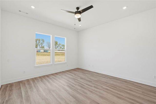 500 Renley Street, Tontitown, AR 72762
