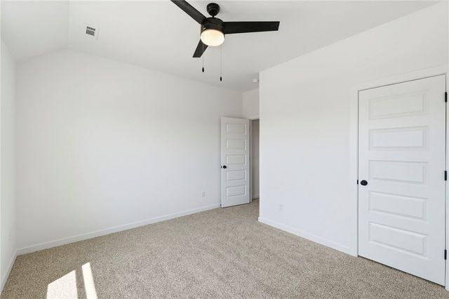 500 Renley Street, Tontitown, AR 72762