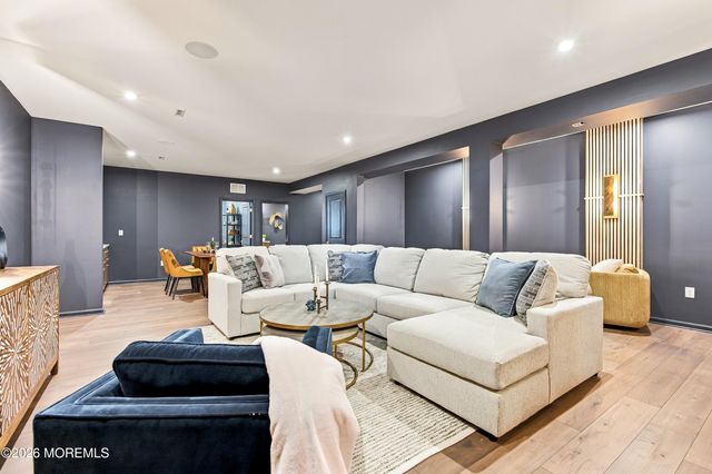 59 Mitchell Court, Manalapan, NJ 07726