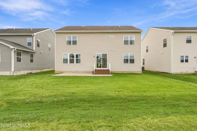 59 Mitchell Court, Manalapan, NJ 07726