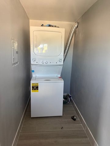 26 Arlington St 2, Everett, MA 02149