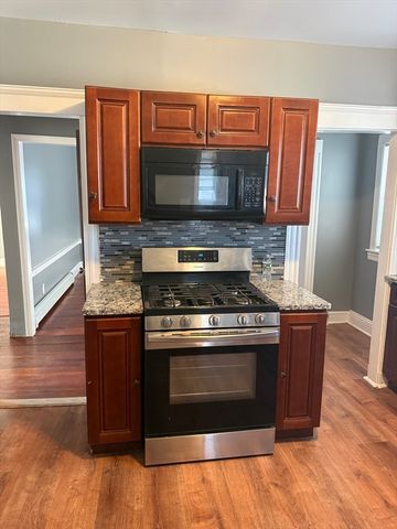 26 Arlington St 2, Everett, MA 02149