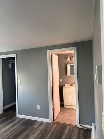26 Arlington St 2, Everett, MA 02149