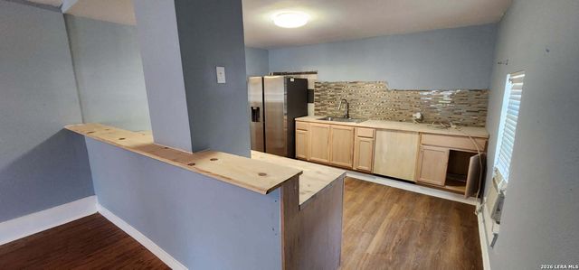 1908 Monterey, San Antonio, TX 78207
