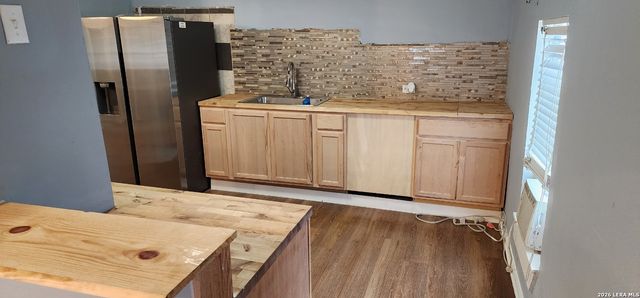 1908 Monterey, San Antonio, TX 78207