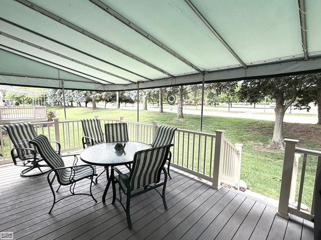 41371 Carmelo W Drive, Clinton Twp, MI 48038