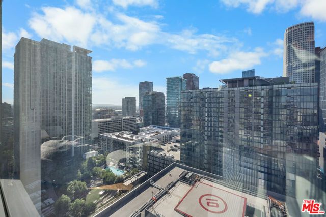 801 S Grand Avenue 1604, Los Angeles, CA 90017