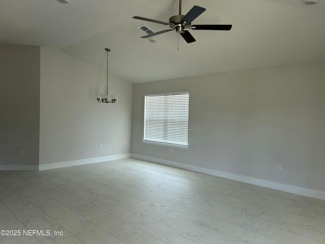 3152 LAUREL SPRINGS Drive, Green Cove Springs, FL 32043