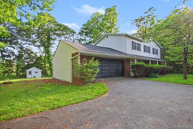 2 Troy Place, Patterson, NY 12563