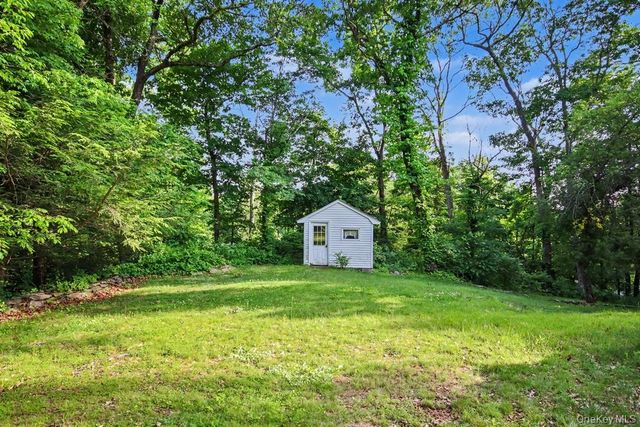 2 Troy Place, Patterson, NY 12563