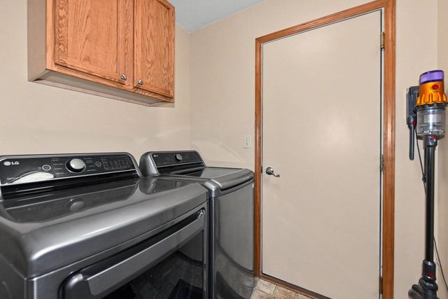7916 Whitetail DRIVE, Racine, WI 53406