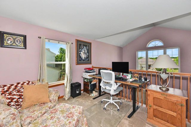 7916 Whitetail DRIVE, Racine, WI 53406
