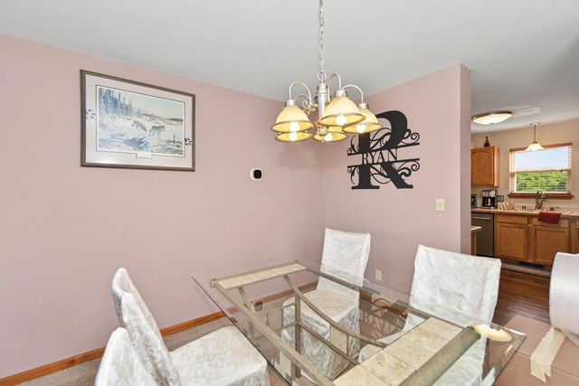 7916 Whitetail DRIVE, Racine, WI 53406