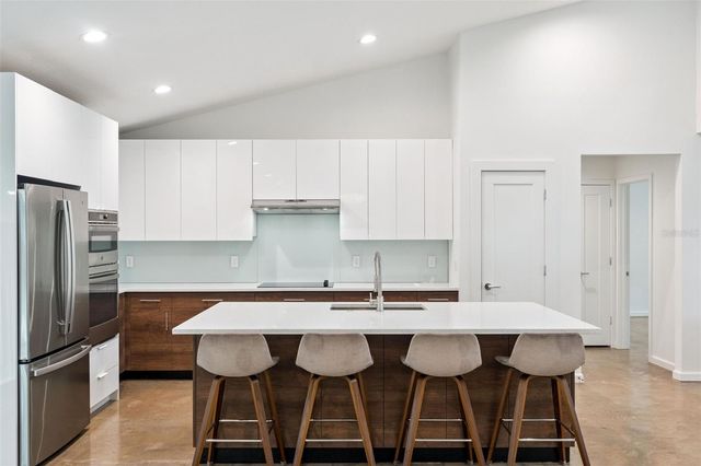 2045 WASHINGTON AVENUE, Sanford, FL 32771