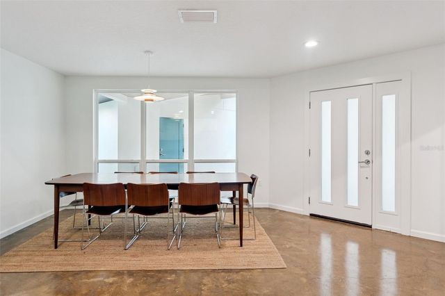 2045 WASHINGTON AVENUE, Sanford, FL 32771