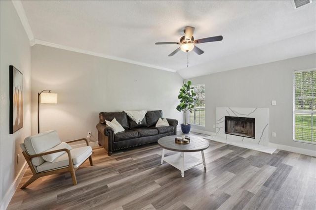 23458 Interstate 10, Hamshire, TX 77622