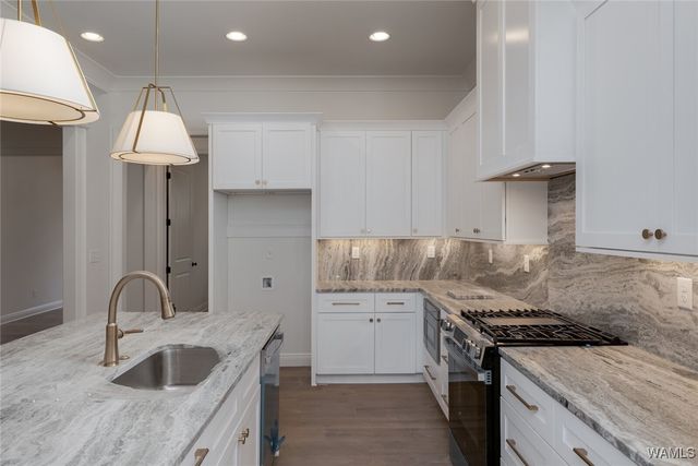 17 Oaklana, Tuscaloosa, AL 35406