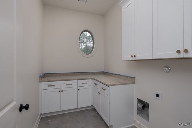 17 Oaklana, Tuscaloosa, AL 35406