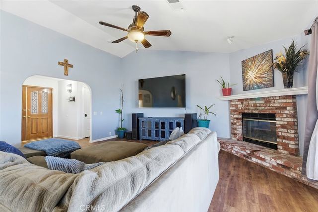 27100 Barkes Way, Tehachapi, CA 93561