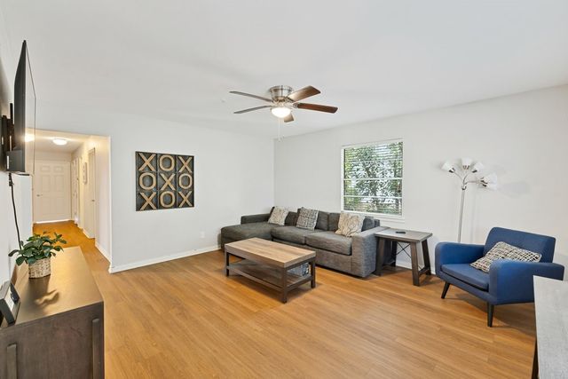 2409 Janice Lane, Fort Worth, TX 76112