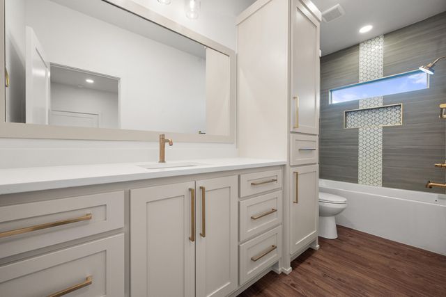 1150 E Hayes, New Home, TX 79383