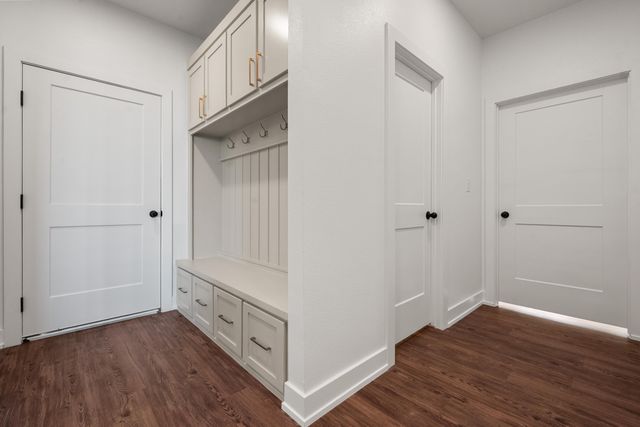 1150 E Hayes, New Home, TX 79383