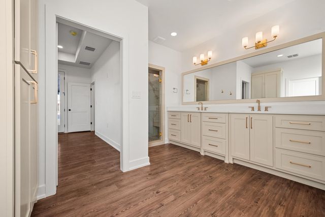 1150 E Hayes, New Home, TX 79383