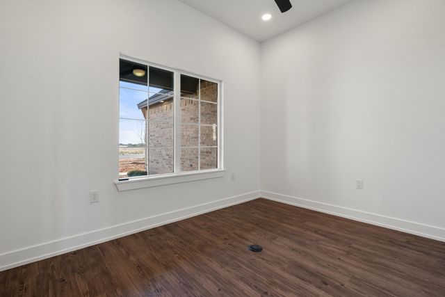 1150 E Hayes, New Home, TX 79383