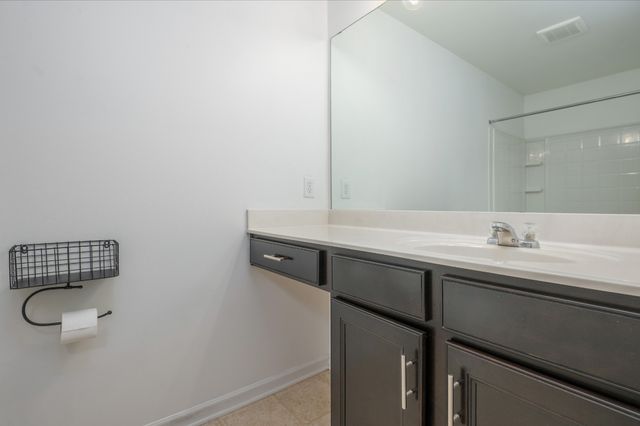 1433 Riverbrook Dr, Hermitage, TN 37076