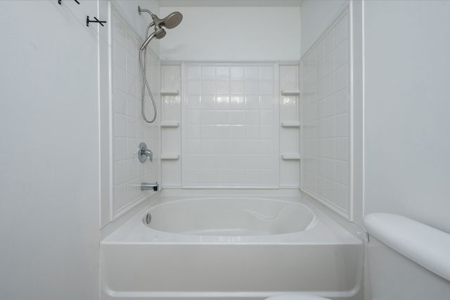 1433 Riverbrook Dr, Hermitage, TN 37076