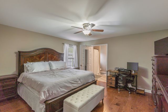 631 Berry Cir, Springfield, TN 37172
