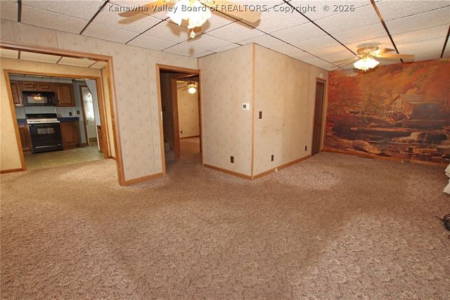 205 Marshall Avenue, Dunbar, WV 25064