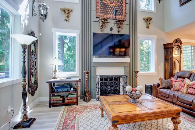 3 Topper Drive, Bellingham, WA 98229