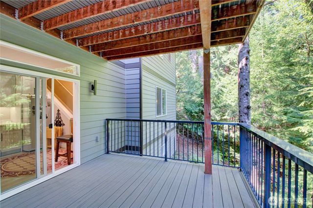 3 Topper Drive, Bellingham, WA 98229