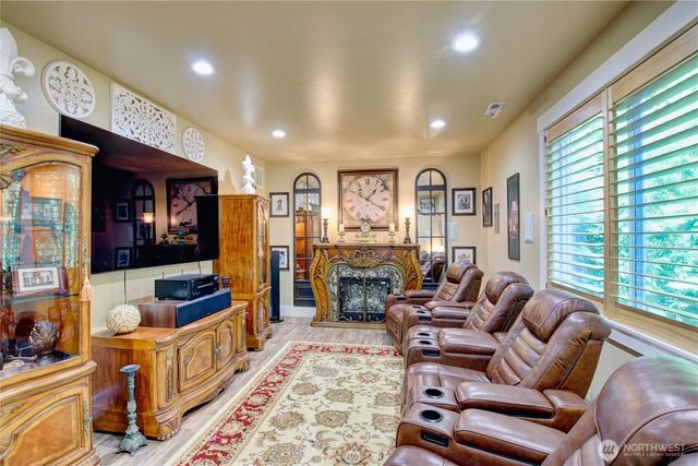 3 Topper Drive, Bellingham, WA 98229