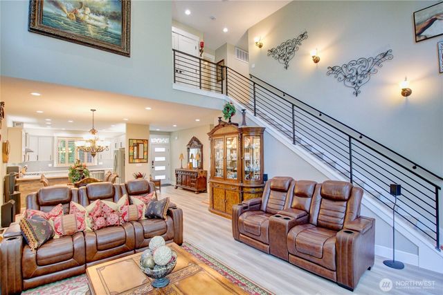 3 Topper Drive, Bellingham, WA 98229