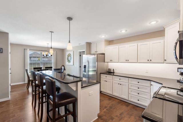 822 S Eastridge Avenue, Nixa, MO 65714