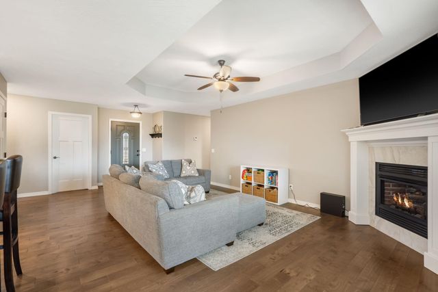 822 S Eastridge Avenue, Nixa, MO 65714