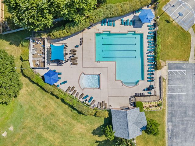 822 S Eastridge Avenue, Nixa, MO 65714