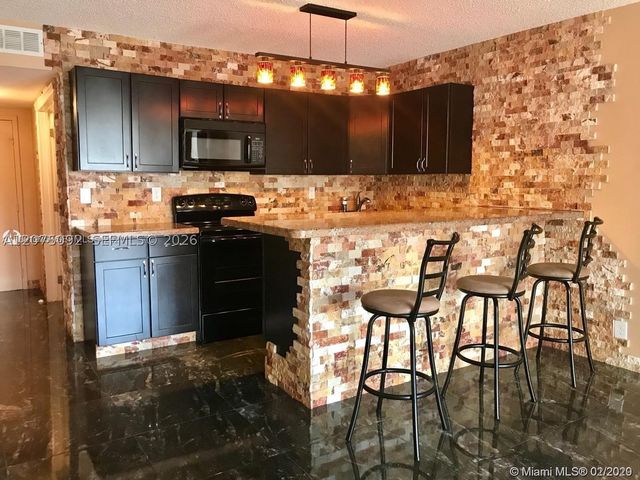 600 S Three Islands Blvd 1018, Hallandale Beach, FL 33009