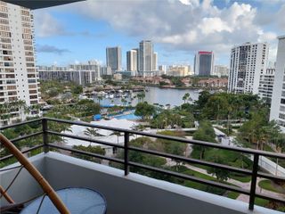 600 S Three Islands Blvd 1018, Hallandale Beach, FL 33009